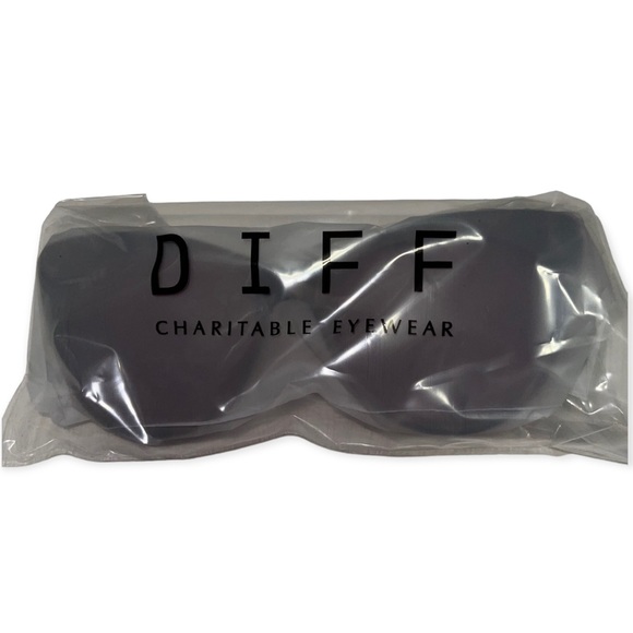 DIFF Eden Sunglasses Blush Tortoise Frame Wine Lenses Cateye NWT - Picture 6 of 10